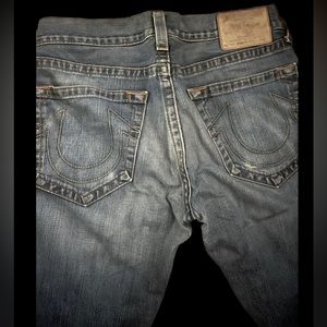 True religions, new distressed, super cute on